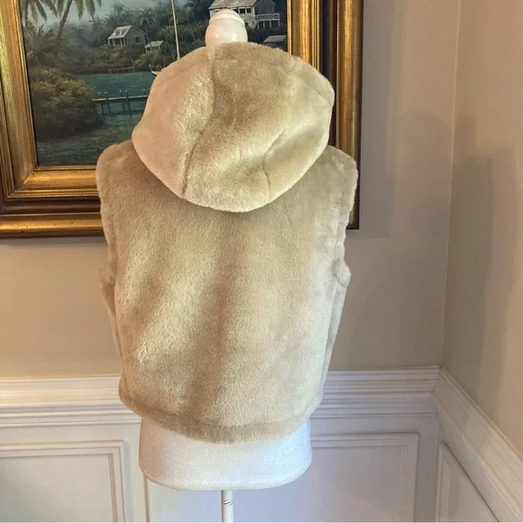 ZARA Tan Faux Shearling Fur Hooded Vest NWT - Picture 7 of 15